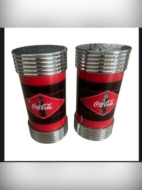 Vintage 1997 Coca Cola Salt & Pepper Shaker Set